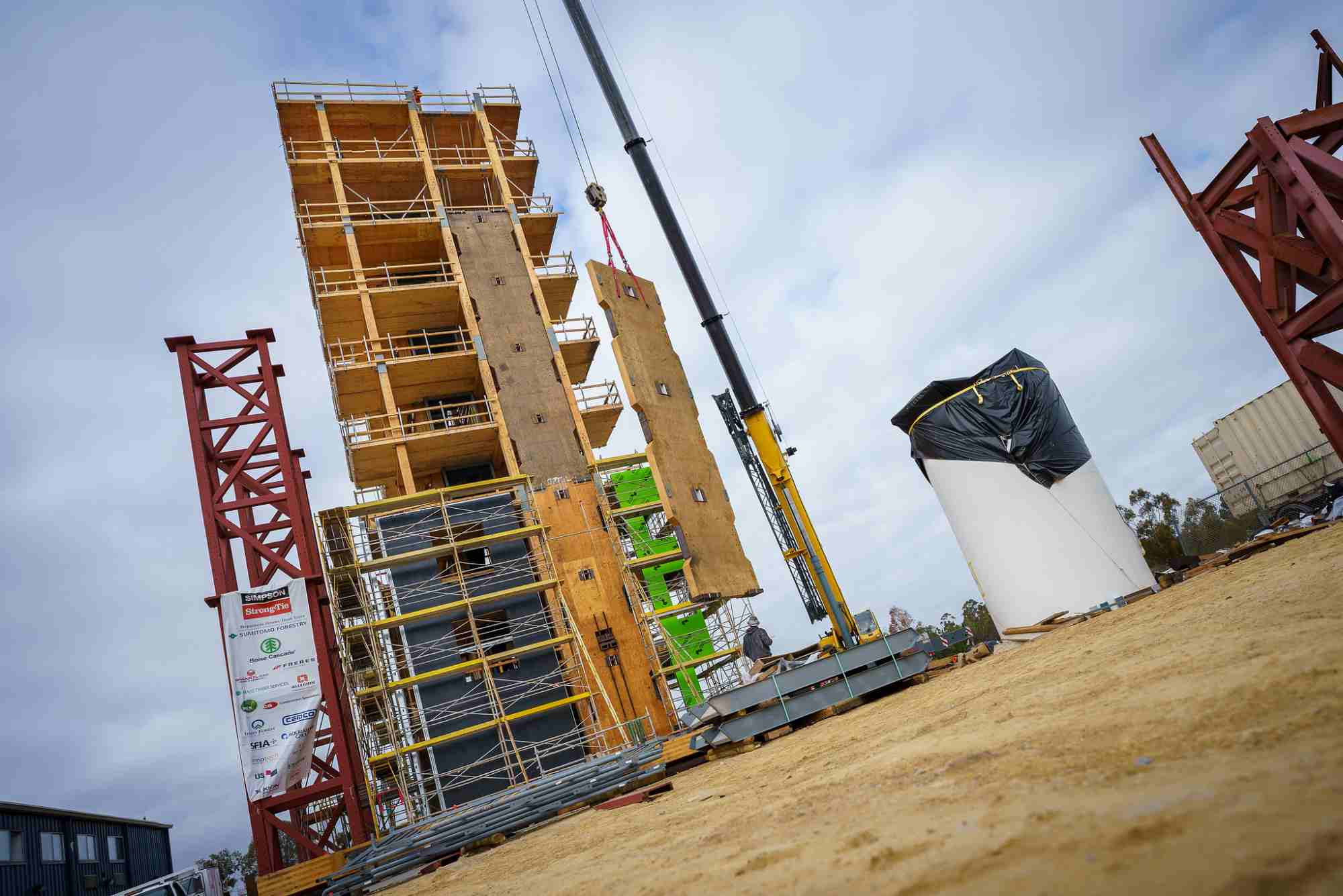 Earthquake Resistant Building Technology