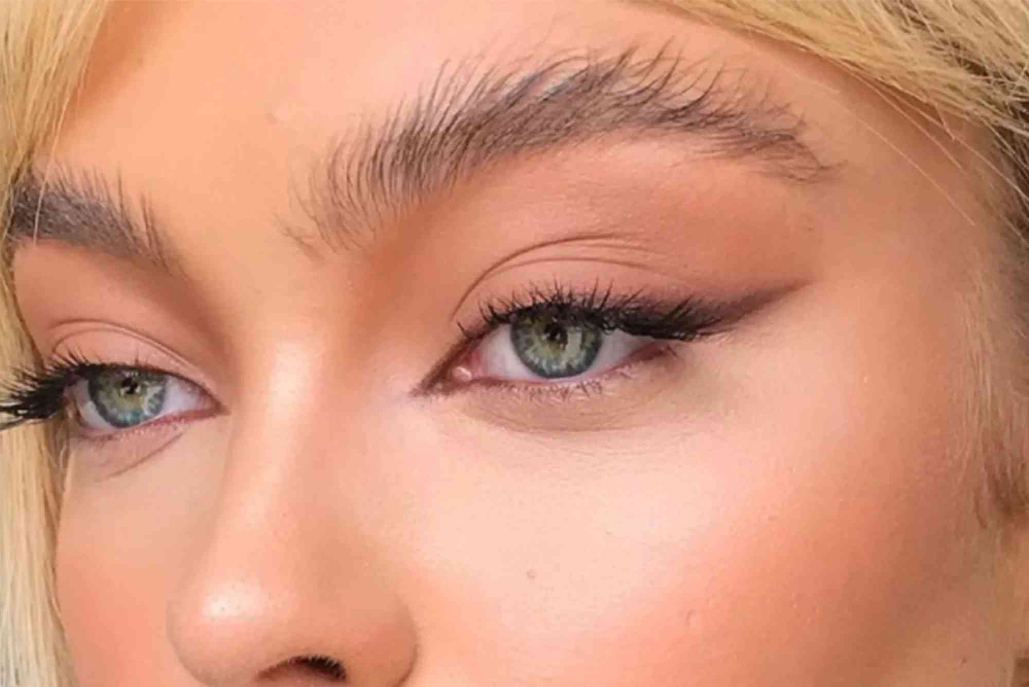 New Fashion Eyebrows