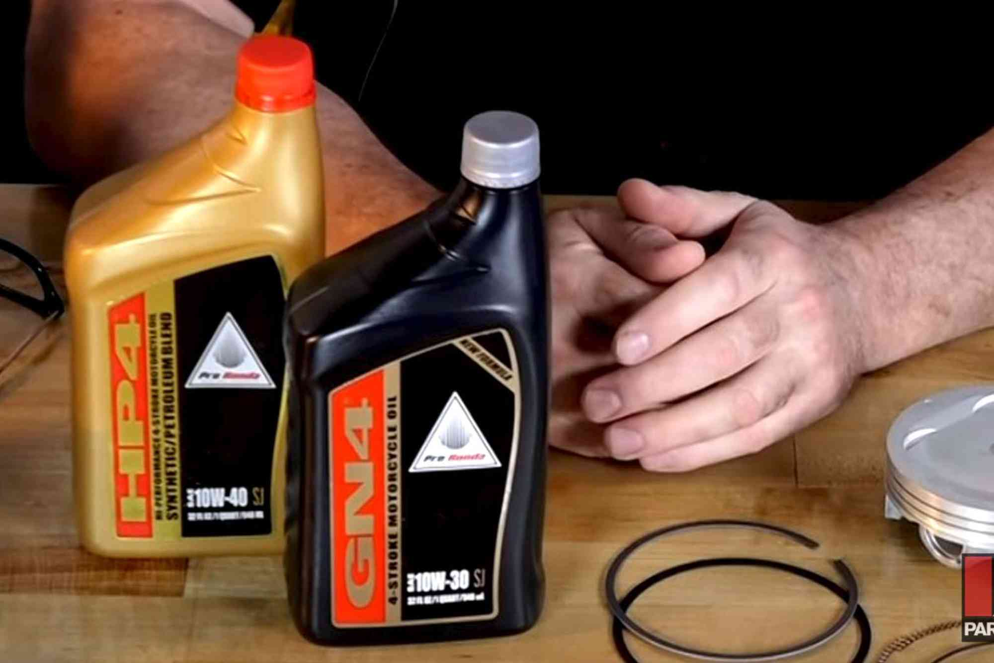 Difference Between 10w30 and 20w40 Engine Oil